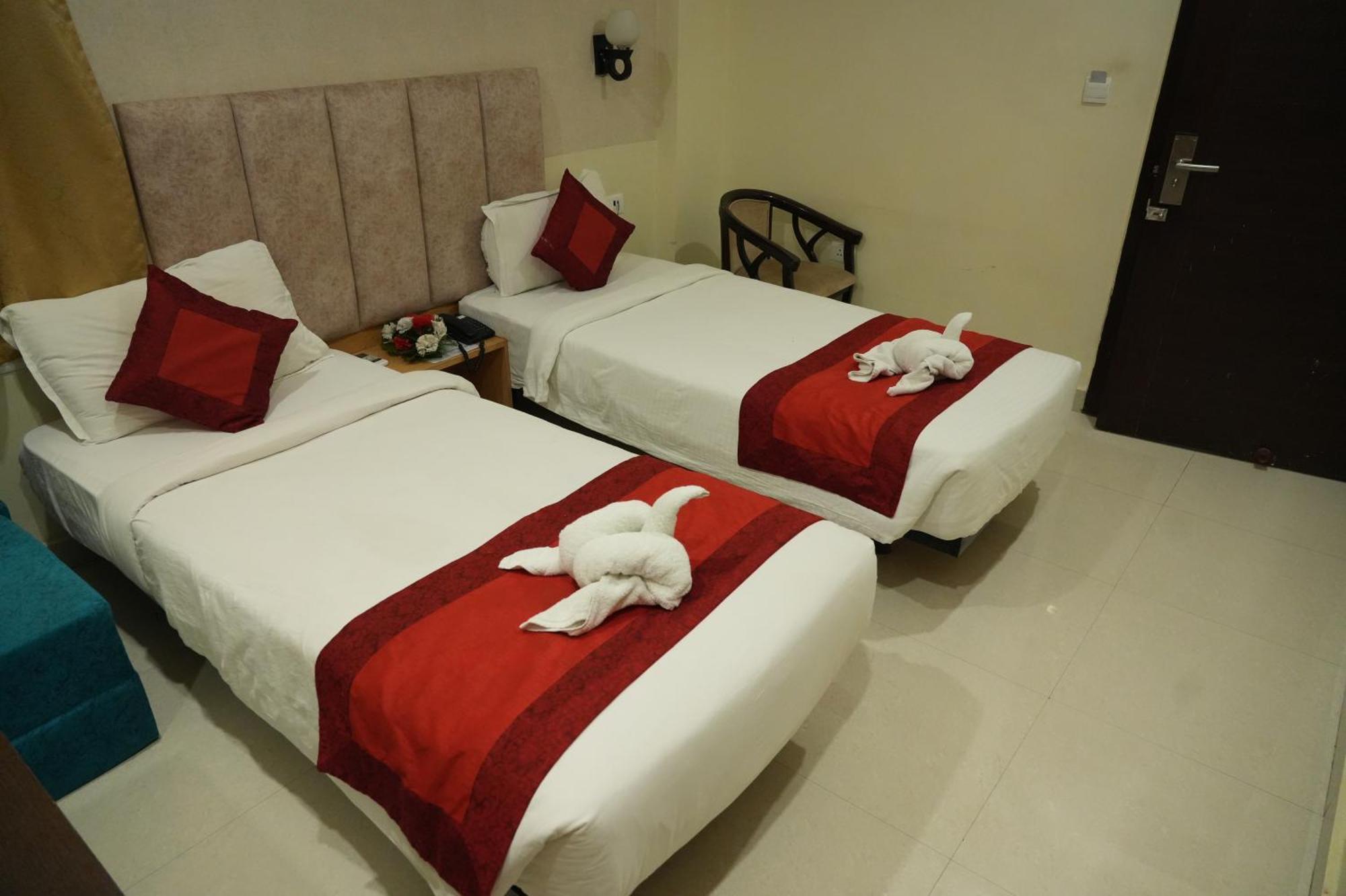 Hotel Yatharth Inn, Varanasi